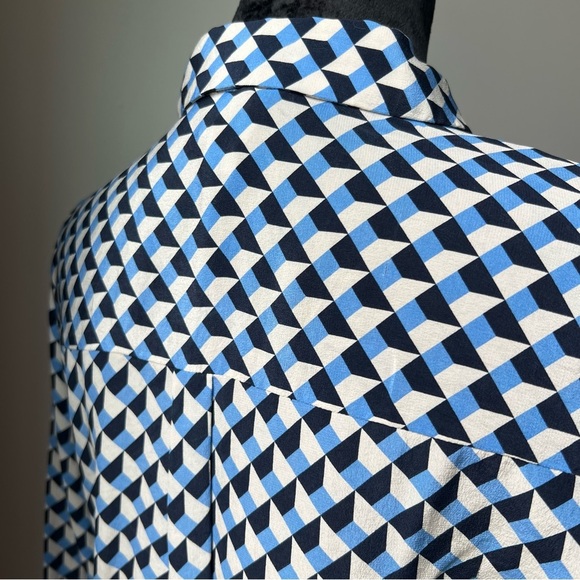 Women’s Geometric Blue and White Button-Up Silk Dress Shirt - Picture 8 of 13
